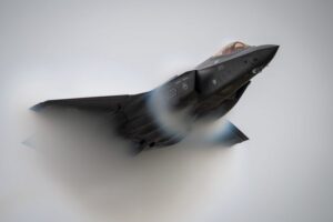 F-35 Demo Team flies over Oregon International Airshow